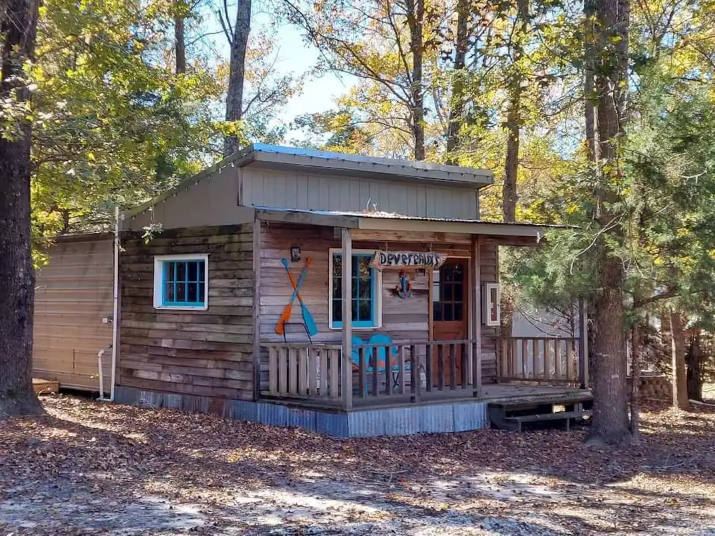 Devereaux's cabin at Cedar Flats Inn